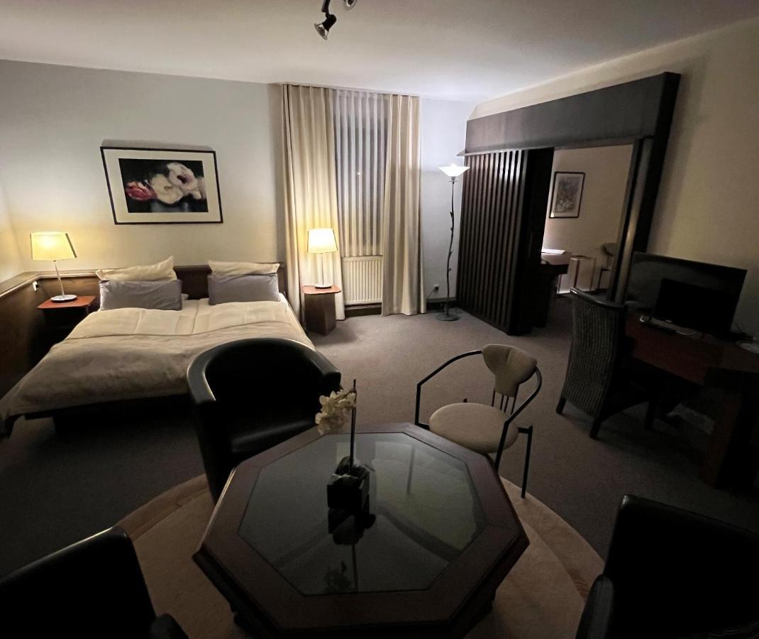 Hotel Exquisit Минден Екстериор снимка