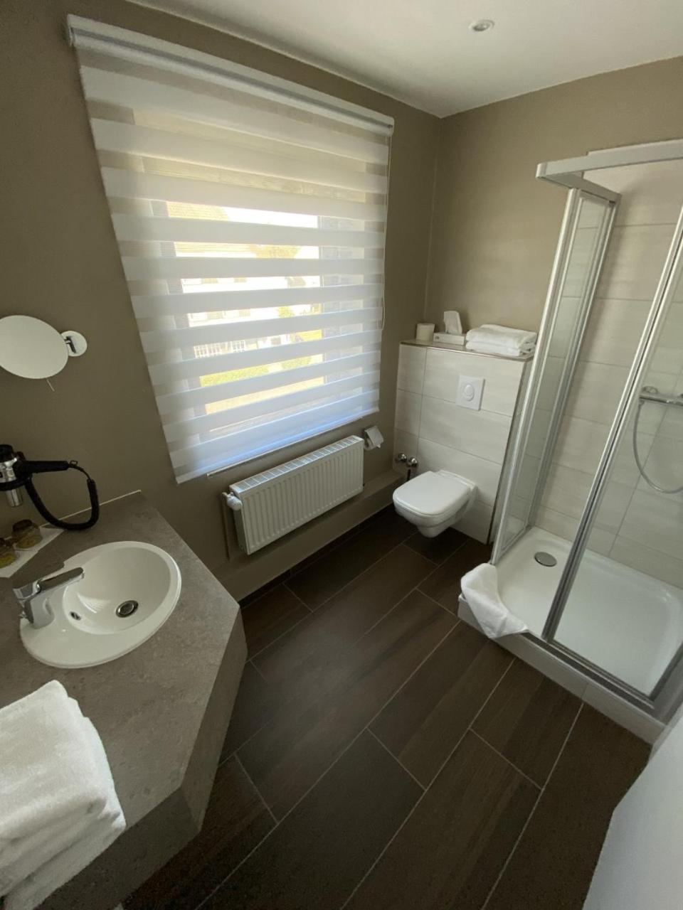 Hotel Exquisit Минден Стая снимка