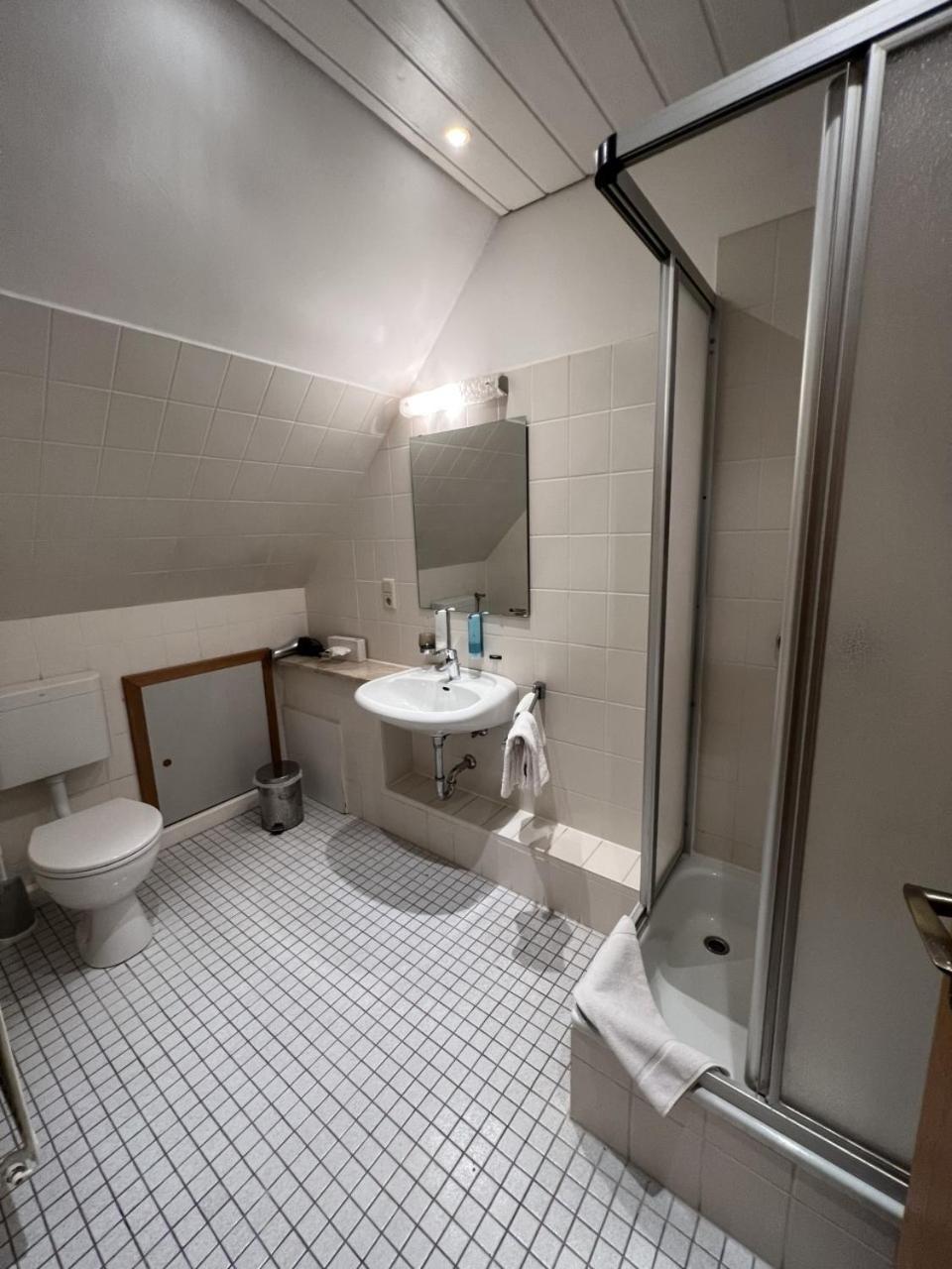 Hotel Exquisit Минден Стая снимка